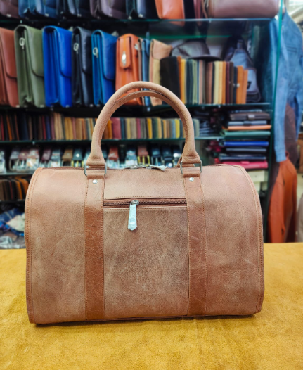 AXIVON Artisan Pull-Up Leather Duffel - Vintage Pine