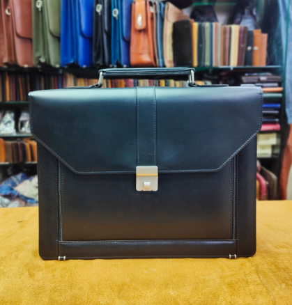 AXIVON Artisan Leather Laptop Briefcase - Olive Green
