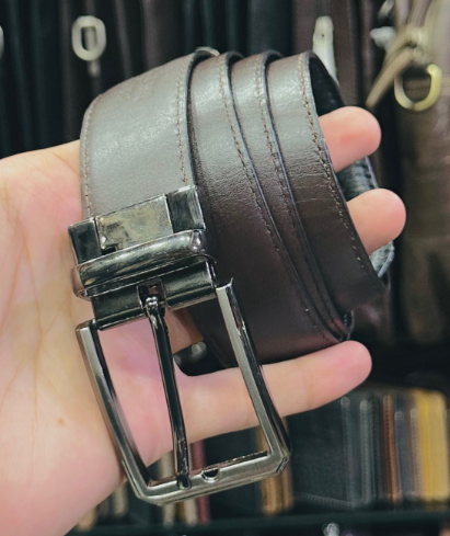 AXIVON Artisan Hand-Stitched Full-Grain Leather Belt
