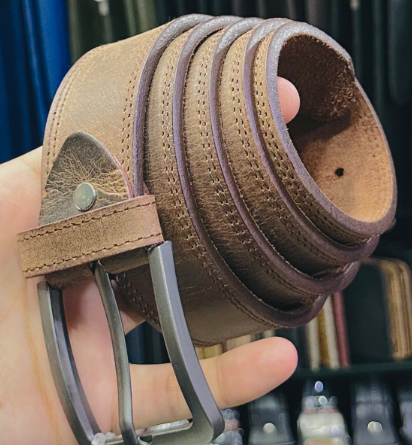 AXIVON Artisan Hand-Stitched Full-Grain Leather Belt